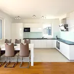 Luxury Penthouse Near Kasjuni Centre * 스플리트