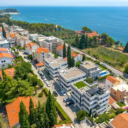 Luxury Penthouse Near Kasjuni Centre 스플리트