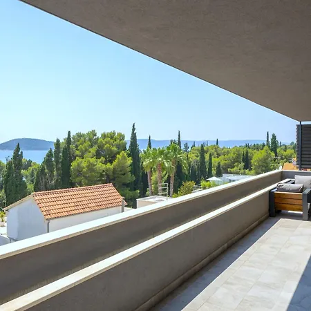 Luxury Penthouse Near Kasjuni Centre Apartamento Split