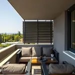 Apartamento Luxury Penthouse Near Kasjuni Centre *